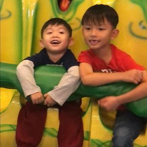 Meet your Posher, Leny